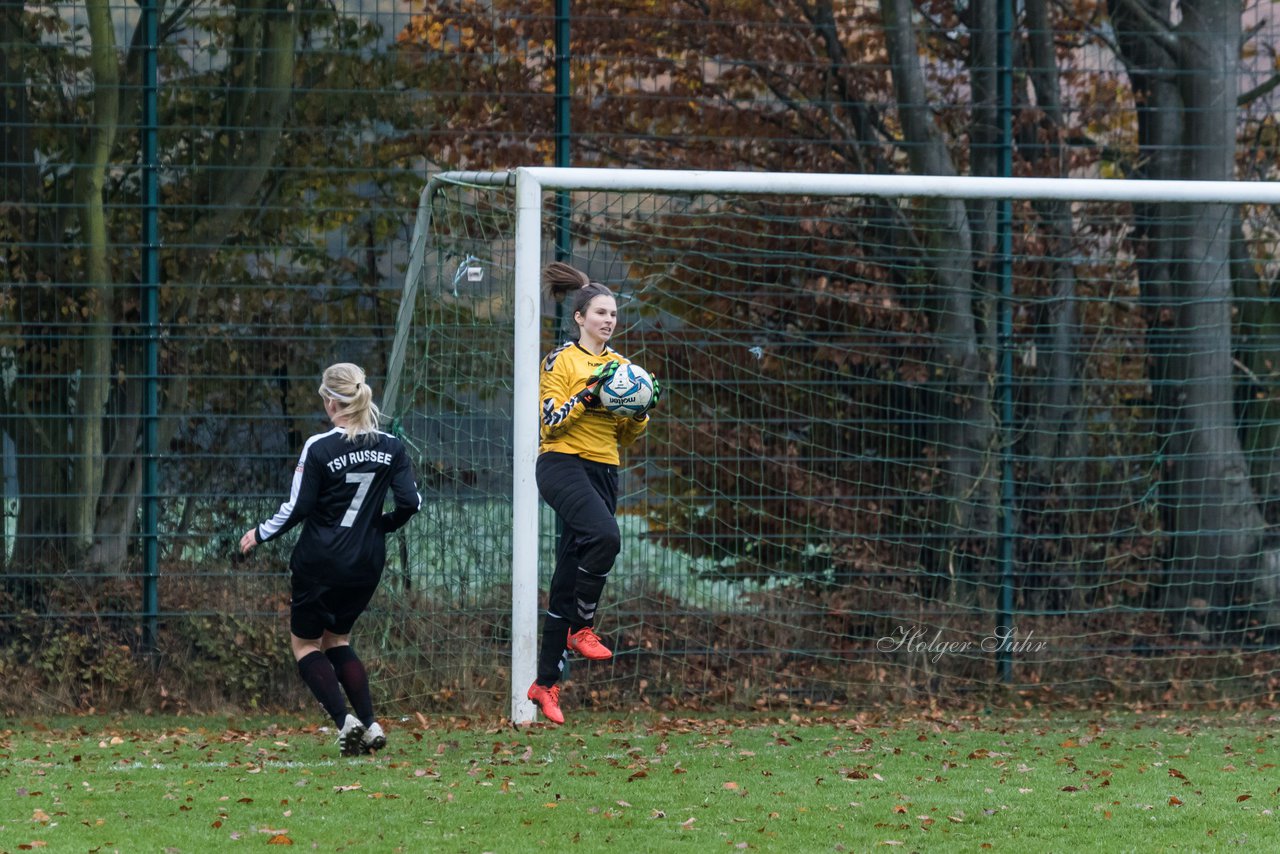 Bild 142 - Frauen SV Henstedt Ulzburg II - TSV Russee : Ergebnis: 5:0